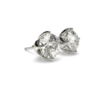 Mantua White Gold Stud Diamond Earring