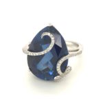 RBKW40758 Blue Sapphire Diamond Ring