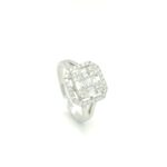 R17001-1 18K White Gold Diamond Ring